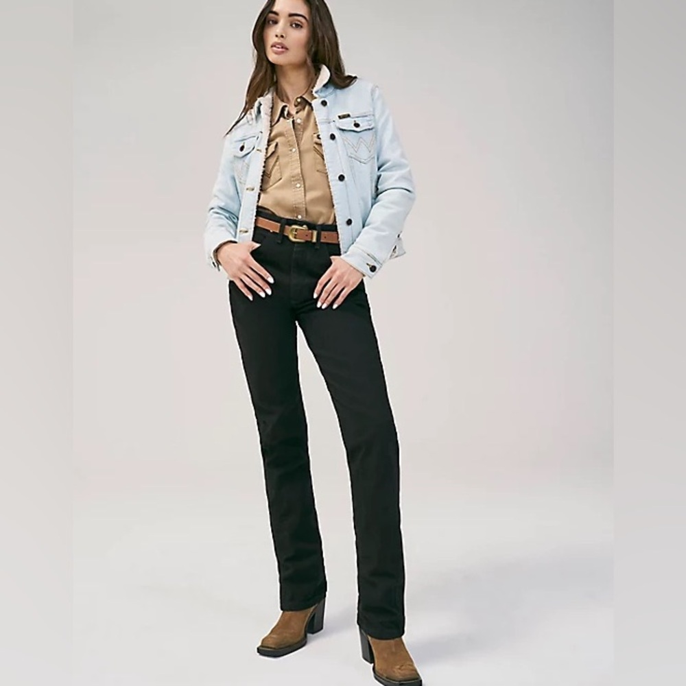 Wrangler black jeans